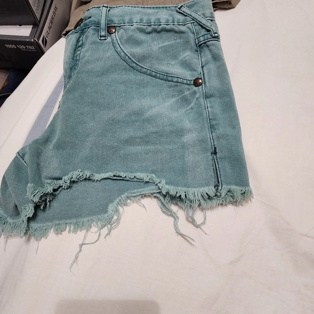 Free People shorty shorts